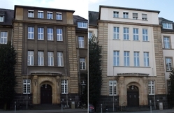 Fassade vor und nach der Renovierung