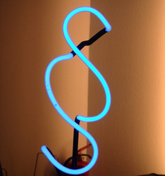 Neon-Paragraphenzeichen Neon-Paragraphenzeichen
